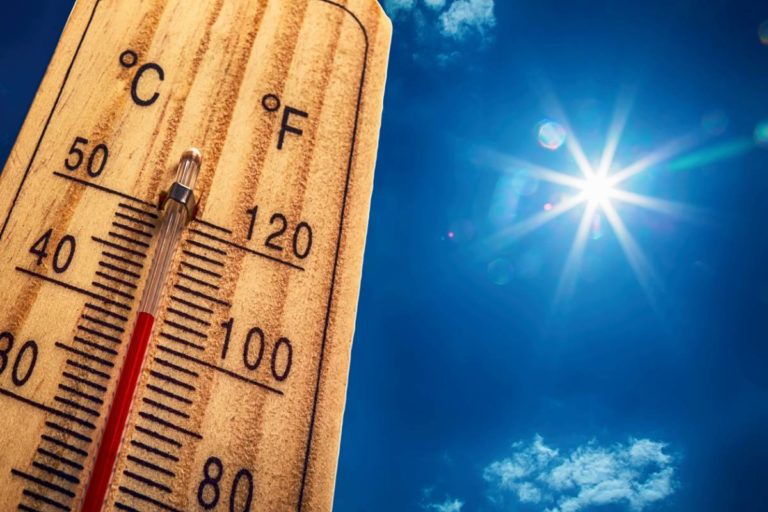 Valorisez votre terrasse avant l’été avec le kit de brumisation rapide