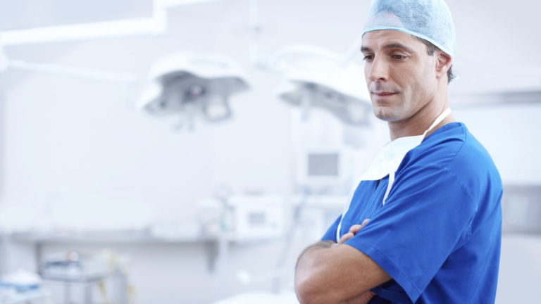 Médecin de garde : l&rsquo;astuce pour se faire soigner en urgence