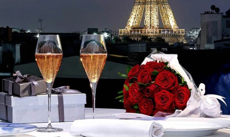 Menu Saint Valentin: idées de repas romantiques à Paris pour célébrer l&rsquo;amour